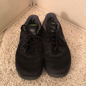 Nike Free Run All Black Lightweight SZ 9.5